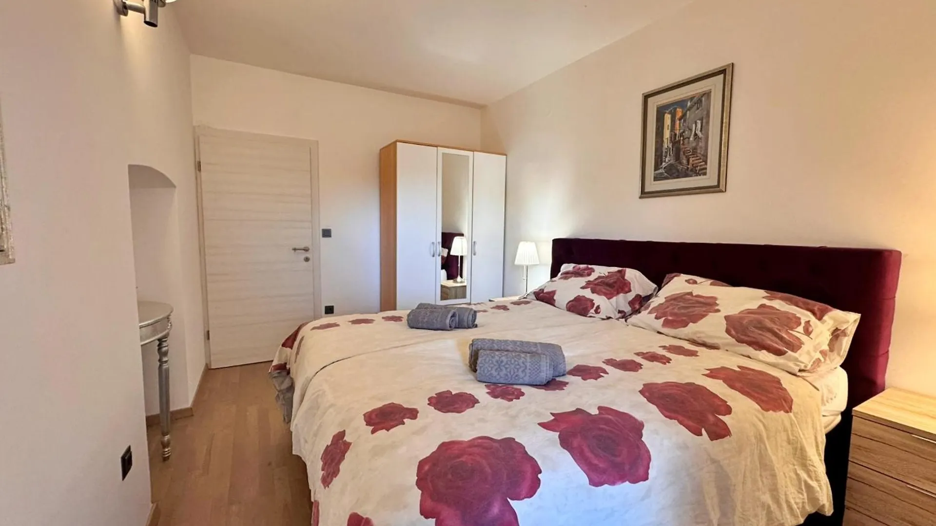 Apartments With A Parking Space Nska, Krk - 23871 Malinska