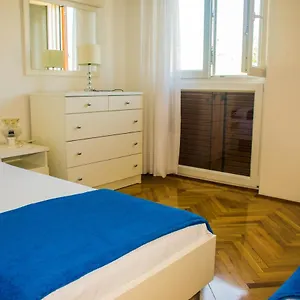 Apartament White & In, Malinska